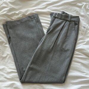 Abercrombie and fitch Women’s grey trousers NWT